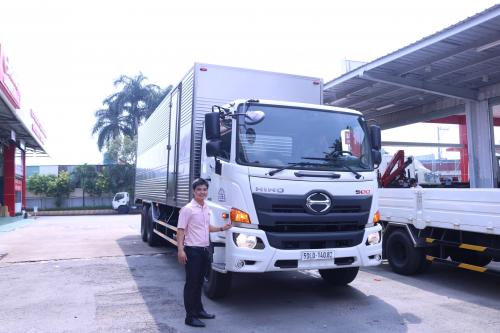 Hino 15 Tấn Thùng Kín Dài 9m4| Hino FL 15 Tấn 