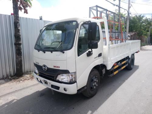 Hino XZU650L 1.9 Tấn Thùng Lửng Dài 4m5 