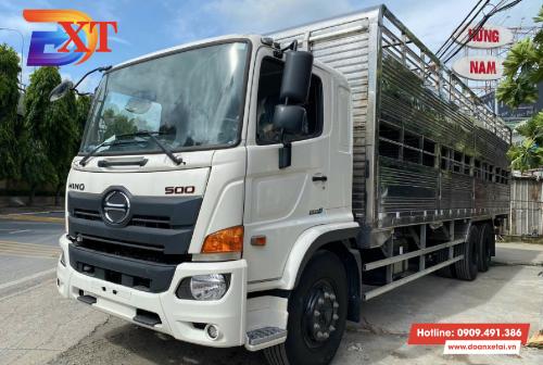 Xe tải chở heo 12 tấn thùng dài 9m3 | Hino FL