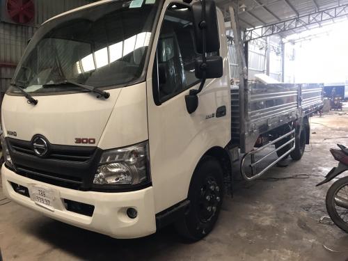 Hino 3.5 Tấn Thùng Lửng Dài 5.2-XZU720L Nhật Bản